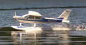 cessna sur flotteurs