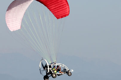 pilotage de parachutes motorisés au Québec